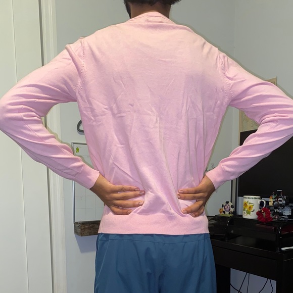 Light Pink V-neck Sweater | Uniqlo | Extra Small - Picture 3 of 5